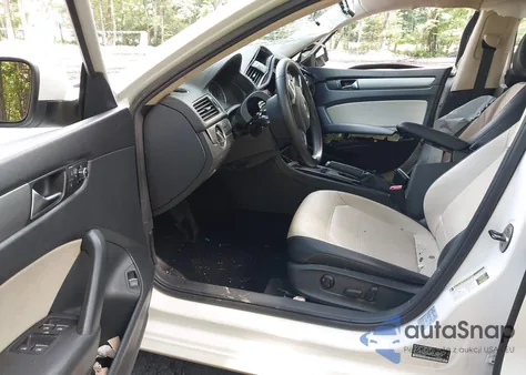 2014 Volkswagen Passat 2.0L Tdi Se из США, поврежденный, VIN 1VWBN7A30EC112103